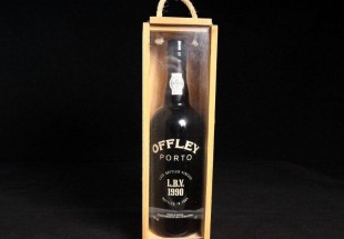 GARRAFA DE  VINHO DO PORTO OFFLEY L.B.V. 1990