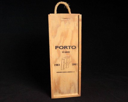 GARRAFA DE VINHO DO PORTO,10 ANOS 