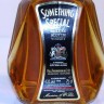 Garrafa de Whisky Something Special de luxe Scotch Whisky, 75cl, com caixa.