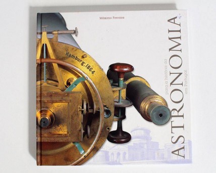 Livro Temático dos CTT 'Para a História da Astronomia em Portugal' 2002