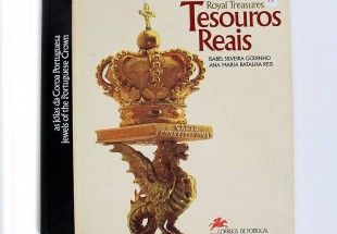 Livro Temático dos CTT 'Tesouros Reais' 1993