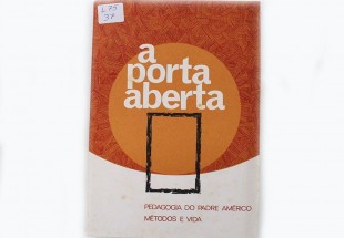 Livro Antigo. A PORTA ABERTA.