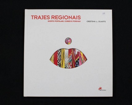  Livro Temático dos CTT 'Trajes Regionais' 2007 ,com uma tiragem de 8.000 exemplares