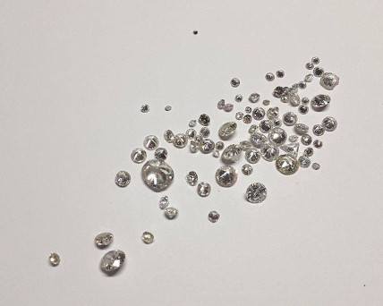  Diamantes com Lapidação Antiga