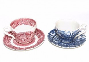 Conjunto de Duas chávenas em Porcelana Inglesa