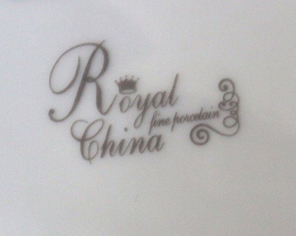 Prato em Porcelana 'Royal China'