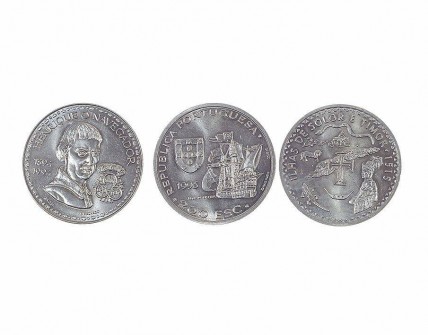 Conjunto de Três Moedas