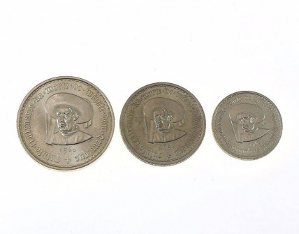 Conjunto de Três Moedas de Coleção