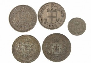 Conjunto de Cinco Moedas em Prata