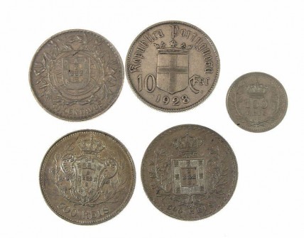 Conjunto de Cinco Moedas em Prata