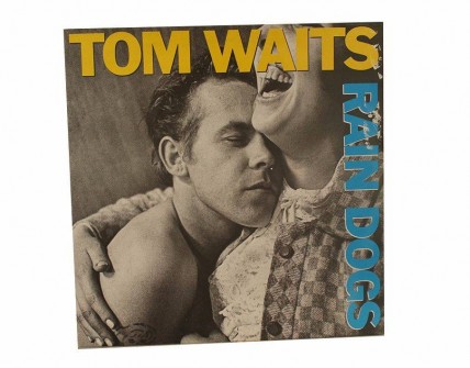 Um Disco de Vinil de Tom Waits 