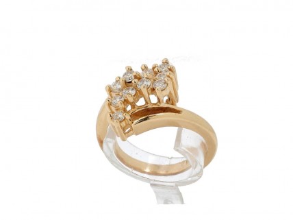 Anel em Ouro de 14K e DIAMANTES