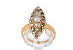 Anel Antigo em Ouro 18K e Diamantes