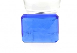 GRANDE QUARTZO AZUL, 180.81 CT 