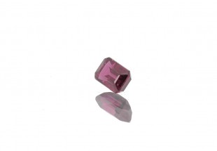 ALMANDINE GARNET, 2.62 CT