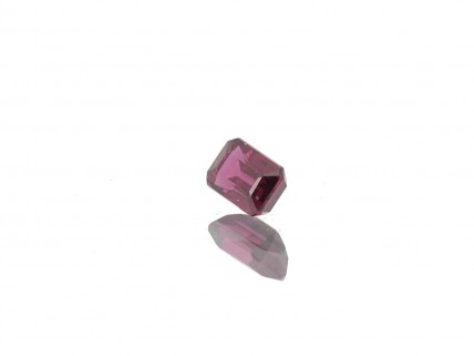 ALMANDINE GARNET, 2.62 CT