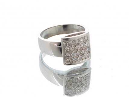 Anel Ouro Branco 19,2K Diamantes