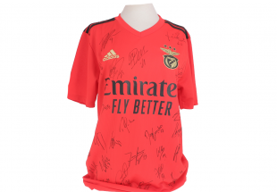 Camisola Oficial de Jogo do Sport Lisboa e Benfica do CHIQUINHO 19 Autografada