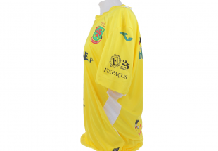 Camisola Oficial de Jogo do Futebol Clube Paços de Ferreira HELDER FERREIRA 7 Autografada