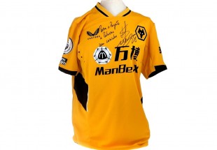 Camisola Oficial de Jogo do Wolverhampton Wanderers Football Club JOÃO MOUTINHO 28 Autografada