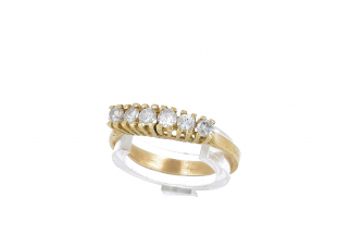 Anel em OURO 18K - 6 DIAMANTES