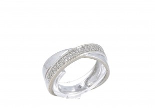 Anel em OURO 18K - 54 DIAMANTES