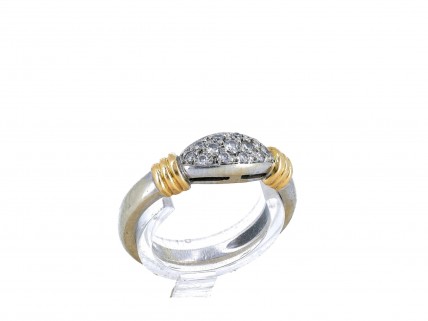 Anel bicolor em OURO 19,2 kl - 13 DIAMANTES