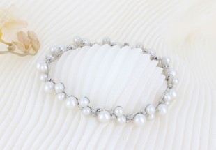 Pulseira em OURO Branco 19,2K - 35 PÉROLAS e 48 DIAMANTES